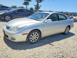 Lexus ES 3.3L 6 2004