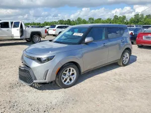 Kia Soul 2.0L 4 2025