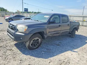 Toyota Tacoma 2.7L 4 2015