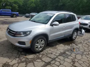 Volkswagen Tiguan 2.0L 4 2015