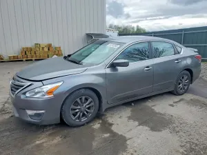 Nissan Altima 2.5L 4 2015