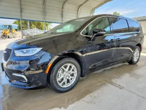 Chrysler Pacifica 3.6L 6 2025