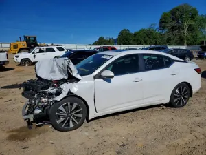 Nissan Sentra 2.0L 4 2021