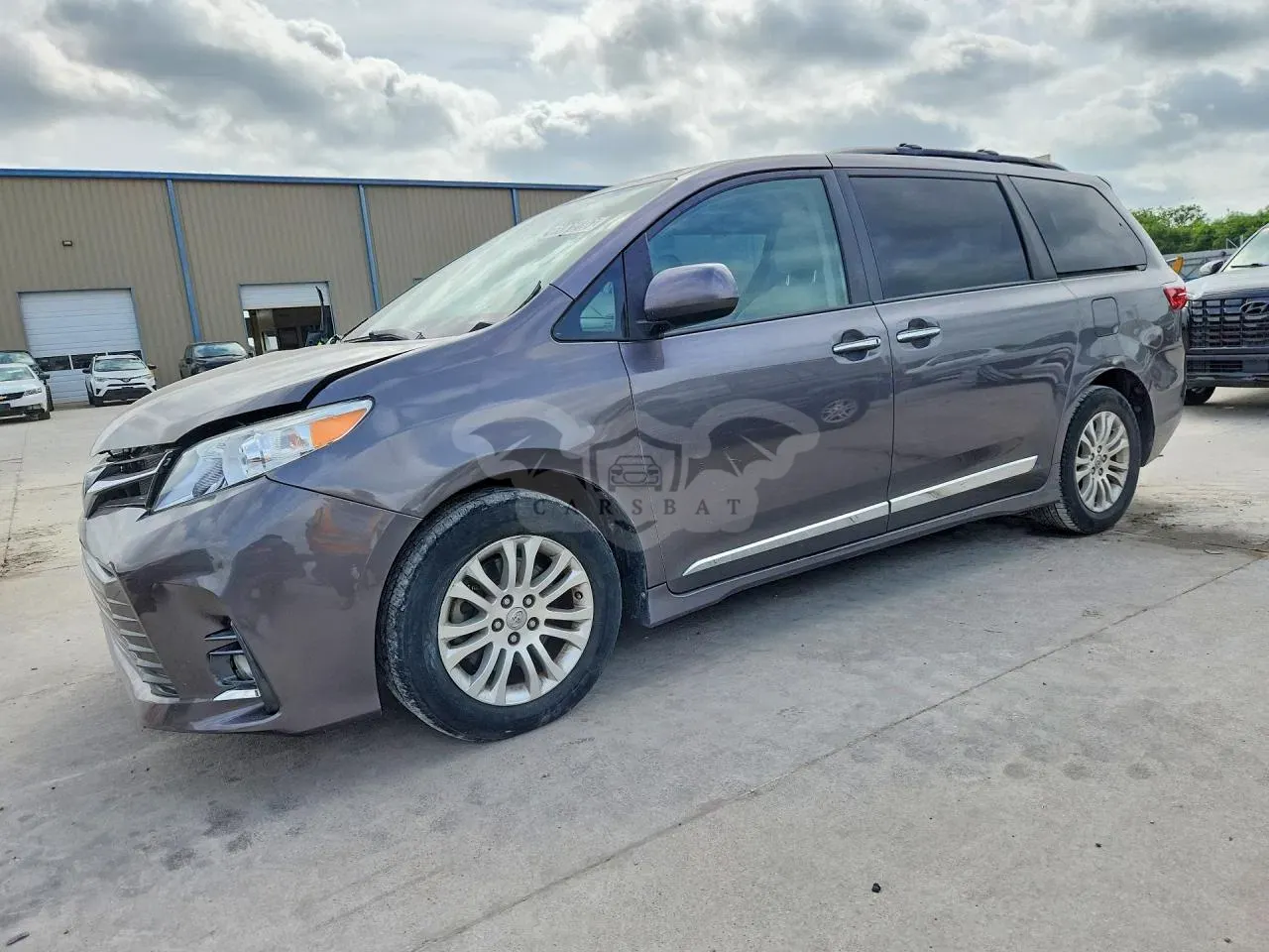 Toyota Sienna 3.5L 6 2020