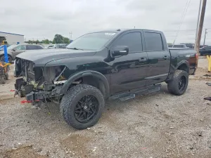 Nissan Titan 5.6L 8 2021