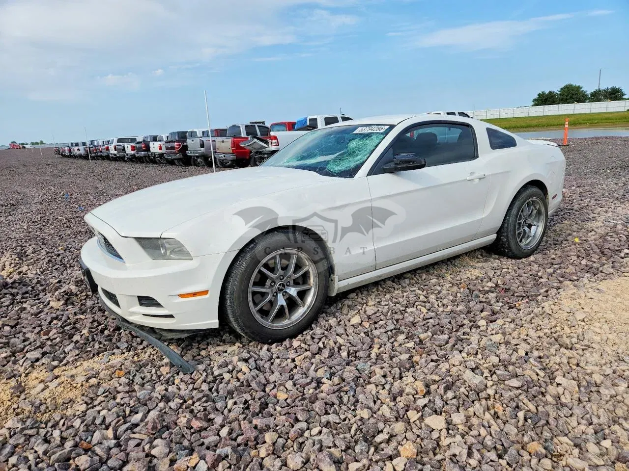 Ford Mustang 3.7L 6 2013