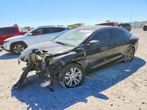 Chrysler 200 2.4L 4 2017