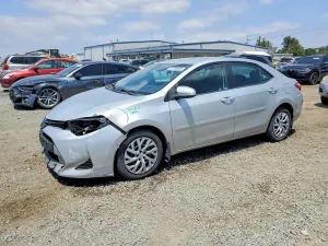 Toyota Corolla 1.8L 4 2018