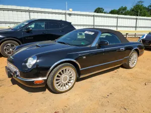 Ford Thunderbird 3.9L 8 2002