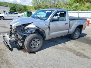 Toyota Tacoma 2.7L 4 2014