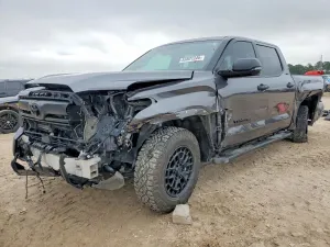 Toyota Tundra 3.4L 6 2025