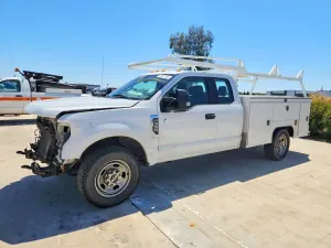 Ford F-350 6.2L 8 2018
