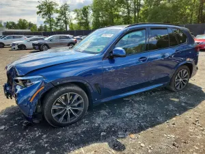 BMW X5 3.0L 6 2023