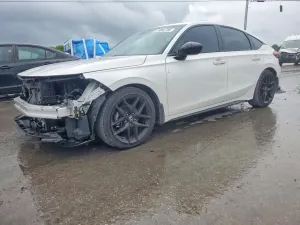 Honda Civic 2.0L 4 2025