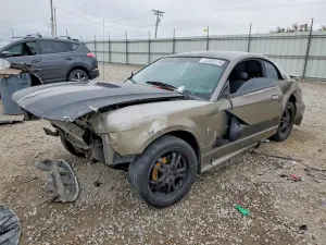 Ford Mustang 3.8L 6 2002