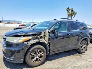 Toyota Highlander 3.5L 6 2016