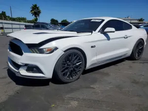 Ford Mustang 5.0L 8 2017