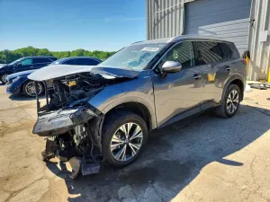 Nissan Rogue 2.5L 4 2021