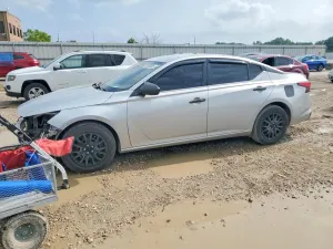 Nissan Altima 2.5L 4 2022