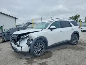 Nissan Pathfinder 3.5L 6 2025