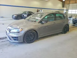 Volkswagen Golf 2L 4 2016