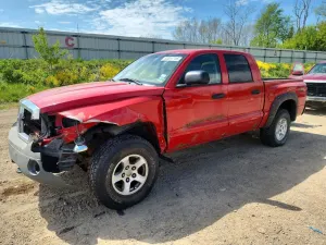Dodge Dakota 4.7L 8 2005