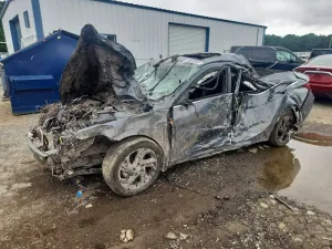 Hyundai Elantra 2.0L 4 2026