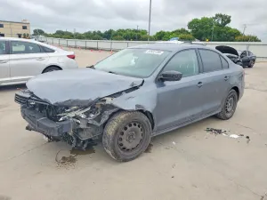 Volkswagen Jetta 2.0L 4 2012