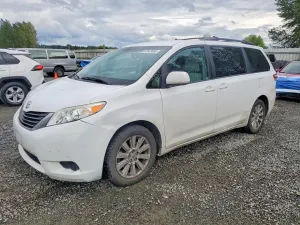 Toyota Sienna 3.5L 6 2011