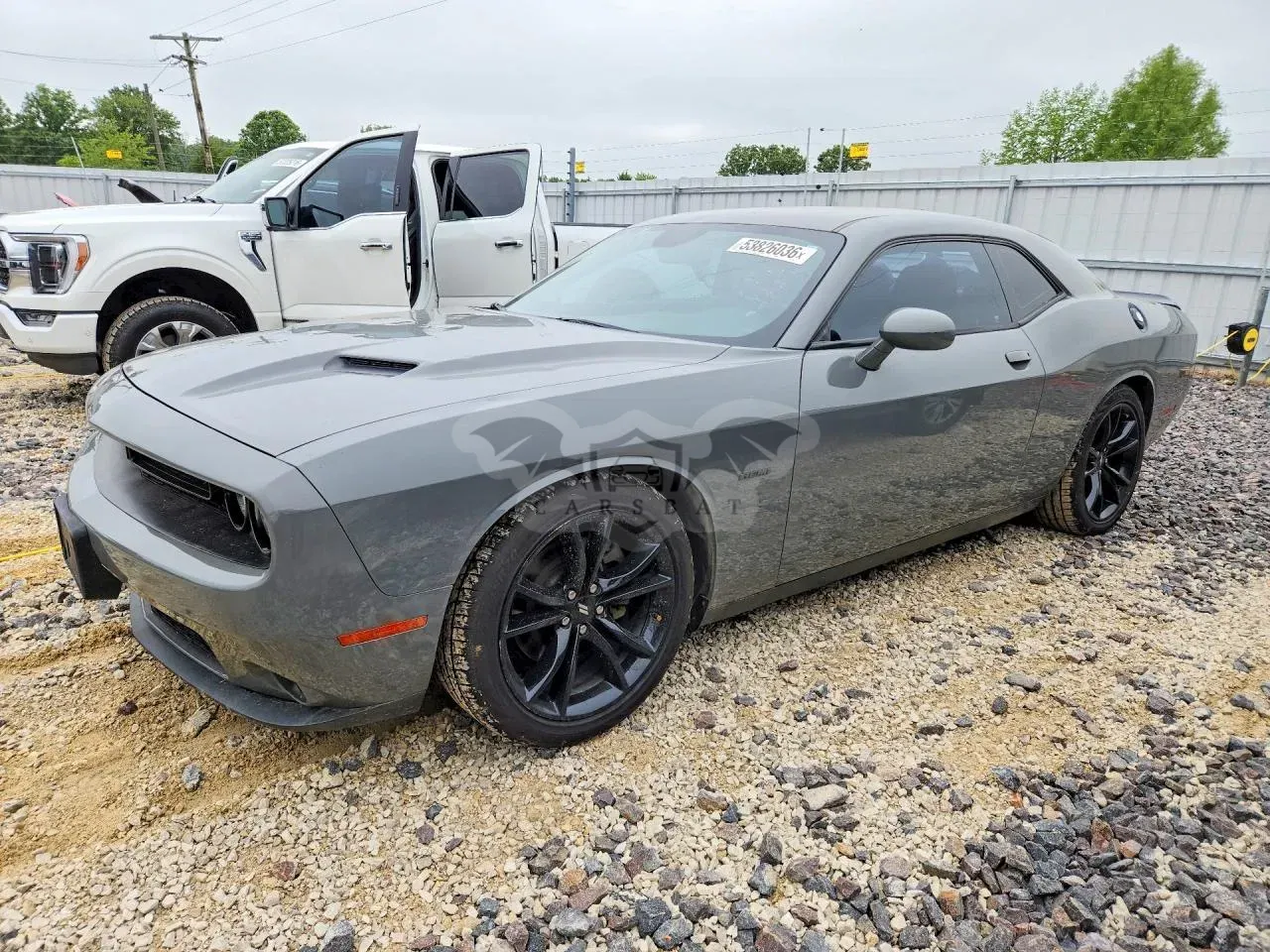 Dodge Challenger 5.7L 8 2017