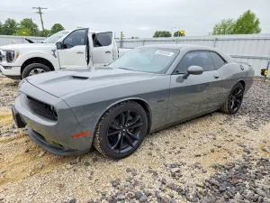 Dodge Challenger 5.7L 8 2017