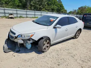 Chevrolet Malibu 2.5L 4 2013