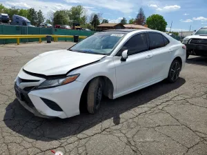 Toyota Camry 2.5L 4 2018