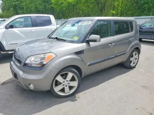 Kia Soul 2.0L 4 2011