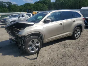 Toyota Highlander 3.5L 6 2014