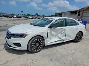Volkswagen Passat 2.0L 4 2022