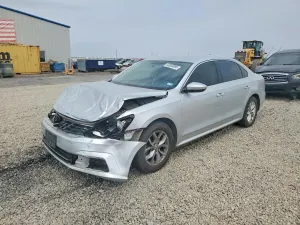 Volkswagen Passat 1.8L 4 2017