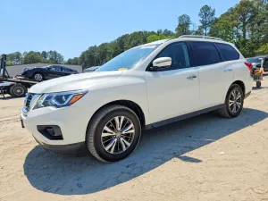 Nissan Pathfinder 3.5L 6 2017