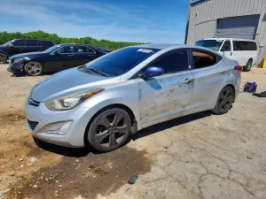 Hyundai Elantra 2.0L 4 2016