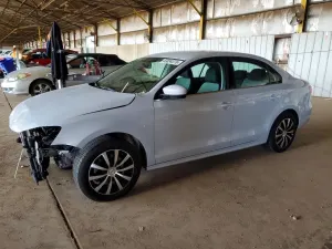 Volkswagen Jetta 1.4L 4 2017