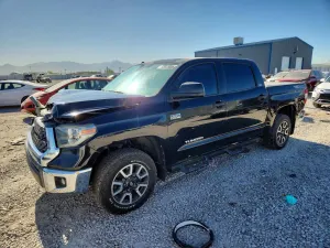 Toyota Tundra 5.7L 8 2018