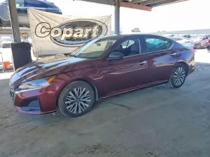 Nissan Altima 2.5L 4 2025