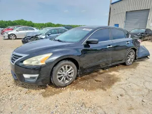 Nissan Altima 2.5L 4 2015