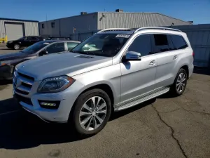 Mercedes-Benz GL 4.6L 8 2013