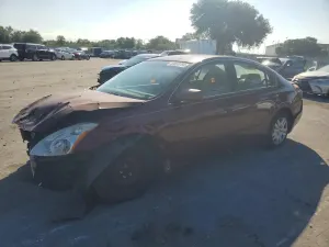 Nissan Altima 2.5L 4 2012