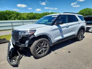 Ford Explorer 2.3L 4 2026