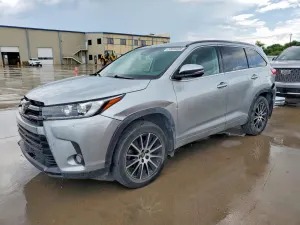 Toyota Highlander 3.5L 6 2018