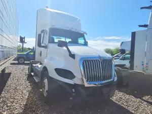 International LT Series 15.0L 6 2019