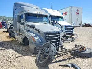 Freightliner Cascadia 12.8L 6 2021