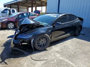 Tesla Model 3 2025